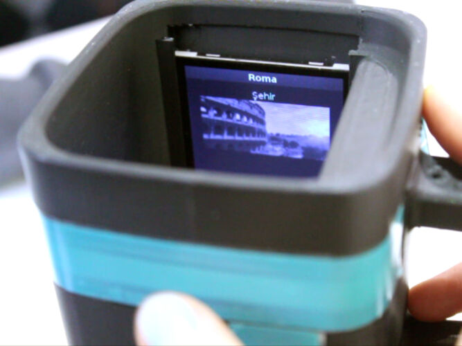 Browsing through images Browsing through images